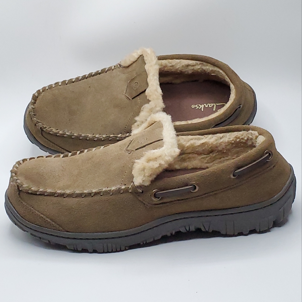 Clarks Venetian Suede Slippers size 8m